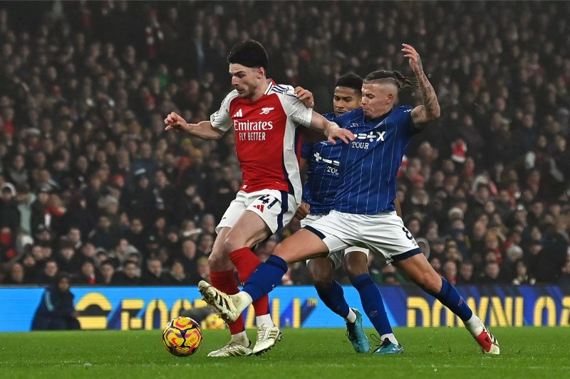 Ipswich quyết tâm gây sốc cho Arsenal